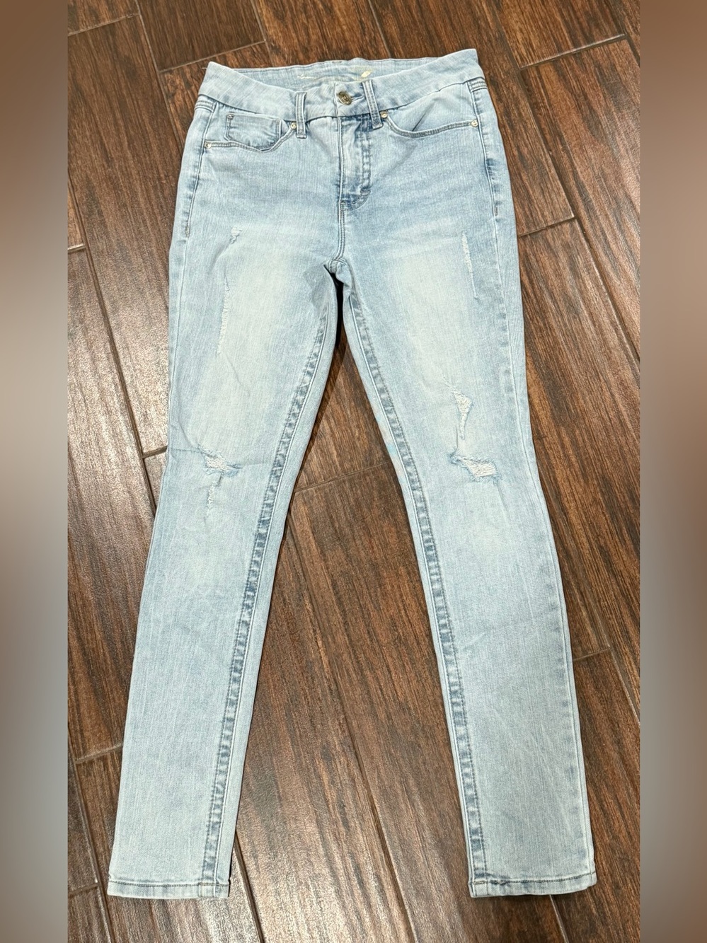 Seven7  Tummyless Light Wash high-rise Skinny Jeans - Pale Blue